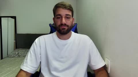 Snapshot of naugthy18boy chatting on February 2026 07:46:01 PM Nico online show from February 2026 07:46:01 PM