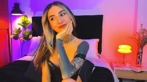 Snapshot of naugthymila3 chatting on April 2026 12:34:01 AM Mila aka Dominika - Nov 20 Birthday show Onlyfans Naugthymila online show from April 2026 12:34:01 AM