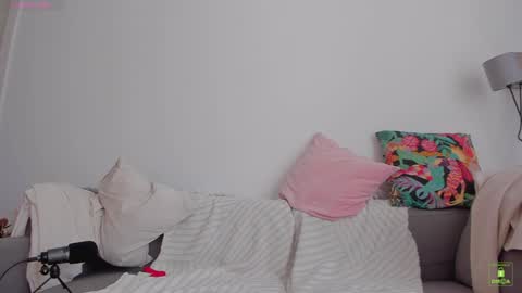 Nautica online show from February 2025 01:51:02 PM