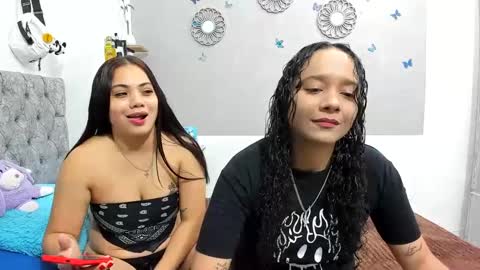 Snapshot of nay_and_aleja chatting on October 2025 03:59:02 AM nay_and_aleja online show from October 2025 03:59:02 AM