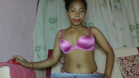 Snapshot of nayrah12 chatting on November 2025 07:24:02 PM nayrah12 online show from November 2025 07:24:02 PM