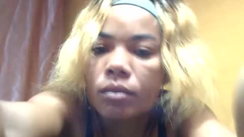 Snapshot of nayrrah chatting on April 2026 09:59:01 AM nayrrah online show from April 2026 09:59:01 AM