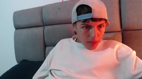 Im Nayton online show from February 2026 12:15:02 PM