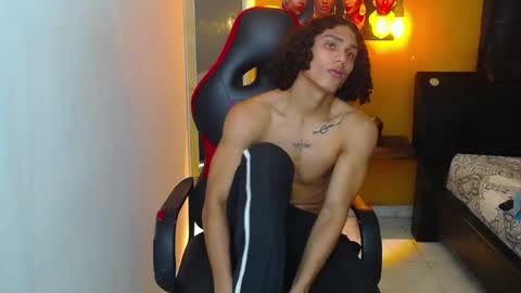 Nazper online show from February 2025 08:16:02 PM