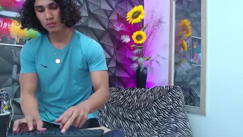 Nazper online show from March 2025 07:40:01 PM