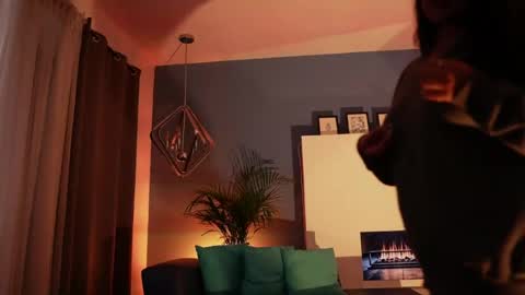 Nefertari online show from April 2026 11:38:01 AM