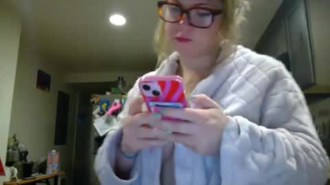 Snapshot of nealiana96 chatting on December 2024 01:49:01 PM Nealiana online show from December 2024 01:49:01 PM