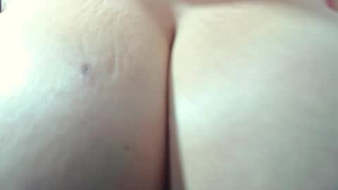 Laura   online show from March 2026 03:51:02 PM