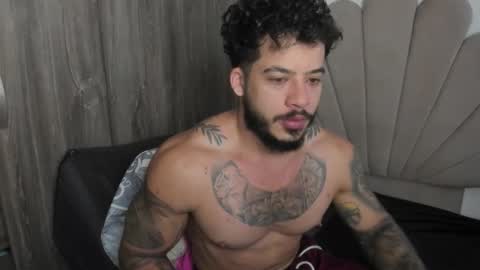 Nei turn green online show from December 2025 12:23:02 PM