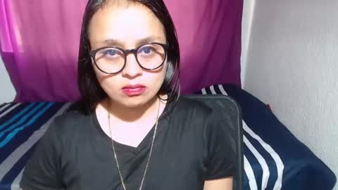 Snapshot of negrita_25 chatting on September 2025 02:39:02 PM Zoe online show from September 2025 02:39:02 PM