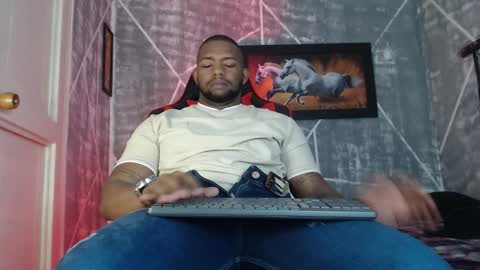 negritomeloso_k18 online show from January 2026 02:21:01 PM