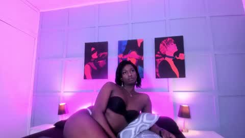 Snapshot of nehandaclarck_ chatting on March 2025 06:18:02 AM  Nehanda online show from March 2025 06:18:02 AM