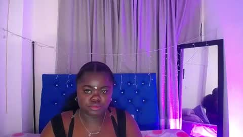 Snapshot of neighbor_ebony chatting on July 2026 03:24:02 AM CHIKY online show from July 2026 03:24:02 AM