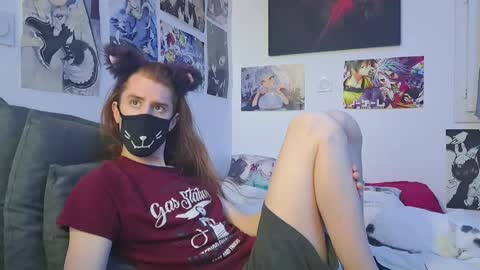 Snapshot of neko_nyaaa chatting on October 2025 12:48:02 PM Neko online show from October 2025 12:48:02 PM