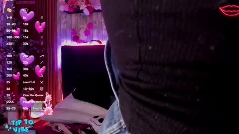 Miah online show from November 2025 11:56:02 AM