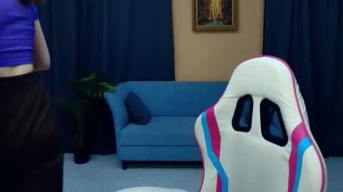 Nelli online show from February 2026 08:10:01 PM