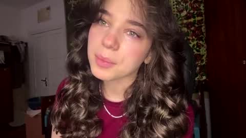 Angelihee online show from April 2026 10:16:01 AM