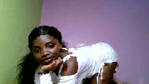 nelly_ebony5 online show from June 2026 01:48:02 PM