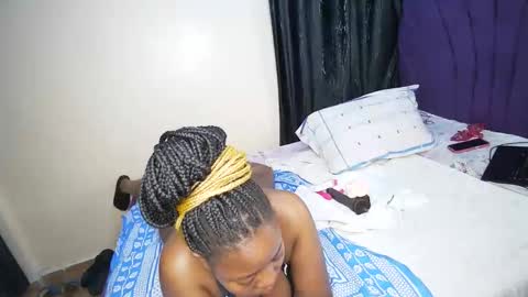 nellyeluxe online show from December 2025 05:45:02 AM