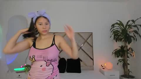 Snapshot of nenaarisk chatting on February 2026 01:47:01 PM nenaarisk online show from February 2026 01:47:01 PM