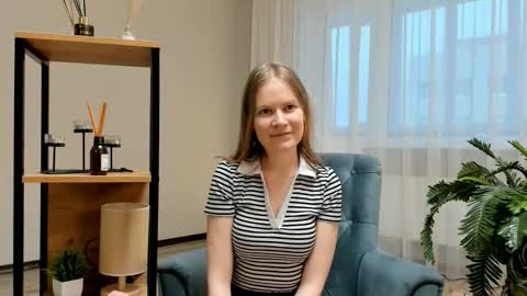 Snapshot of nenahalter chatting on February 2026 04:20:01 AM Leone online show from February 2026 04:20:01 AM