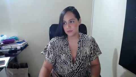 kelly lopez online show from January 2025 01:21:01 PM