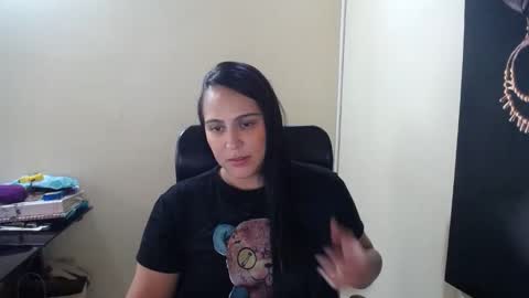 kelly lopez online show from February 2025 06:46:01 PM