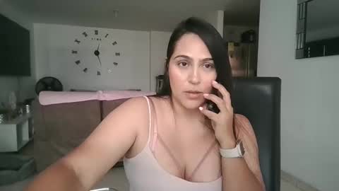 kelly lopez online show from October 2025 05:30:01 PM