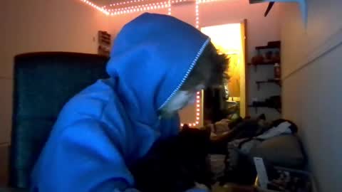 Snapshot of nephew_p chatting on April 2026 12:31:01 AM nephew_p online show from April 2026 12:31:01 AM