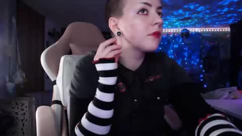 Snapshot of nerdy_squirty chatting on October 2025 08:15:02 AM NerdySquirty online show from October 2025 08:15:02 AM