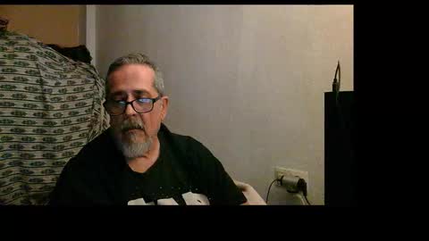 neron401 online show from November 2025 09:48:02 PM