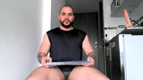 neron XXL online show from November 2025 05:02:01 PM