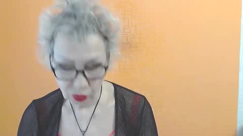 NessyJenixs online show from February 2026 08:38:01 AM