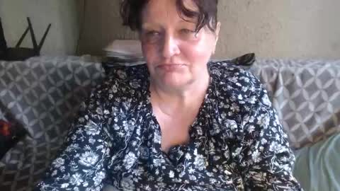 Snapshot of new_milf chatting on June 2026 02:23:01 PM Lilly online show from June 2026 02:23:01 PM