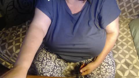 Snapshot of new_milf chatting on June 2026 02:29:01 AM Lilly online show from June 2026 02:29:01 AM