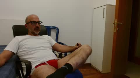 simi online show from October 2025 06:16:02 PM