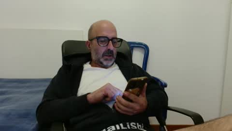 simi online show from October 2025 05:37:01 AM