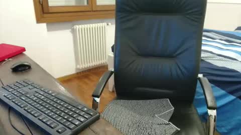 simi online show from April 2026 07:22:01 PM