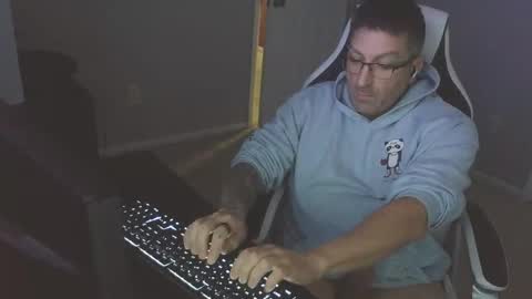 newevo online show from November 2025 03:25:02 PM