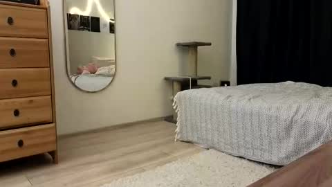 Nova online show from November 2025 03:56:01 PM