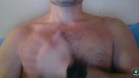 Snapshot of newtyguy90 chatting on December 2024 02:46:02 PM newtyguy90 online show from December 2024 02:46:02 PM