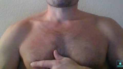 Snapshot of newtyguy90 chatting on January 2025 01:01:01 PM newtyguy90 online show from January 2025 01:01:01 PM