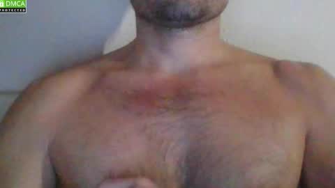 Snapshot of newtyguy90 chatting on December 2025 03:39:01 PM newtyguy90 online show from December 2025 03:39:01 PM