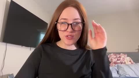 Lauren online show from April 2026 03:20:02 PM