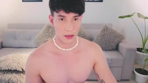   online show from September 2025 07:25:01 PM