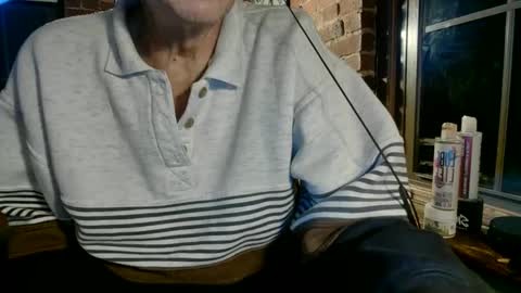Snapshot of nfgwholoves2cum chatting on December 2024 03:05:02 AM NFG Nice Friendly Guy Dick online show from December 2024 03:05:02 AM