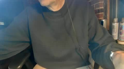 Snapshot of nfgwholoves2cum chatting on January 2025 10:18:01 PM NFG Nice Friendly Guy Dick online show from January 2025 10:18:01 PM