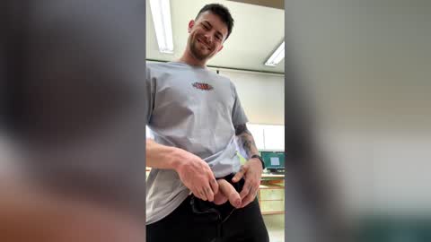 nghtyteacher online show from February 2026 10:11:01 AM