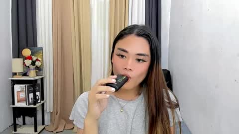 Snapshot of nhics_and_hades chatting on January 2026 12:36:01 AM nhics and hades online show from January 2026 12:36:01 AM