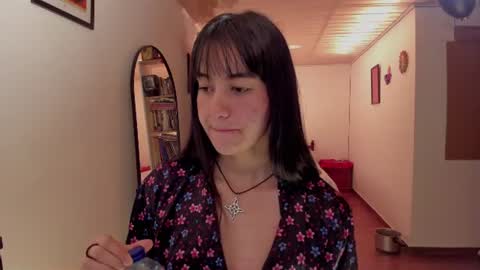 Snapshot of nia_blaze chatting on June 2026 03:38:01 PM Nia online show from June 2026 03:38:01 PM